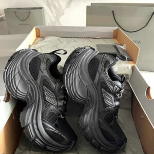 Balenciaga 10XL Sneaker